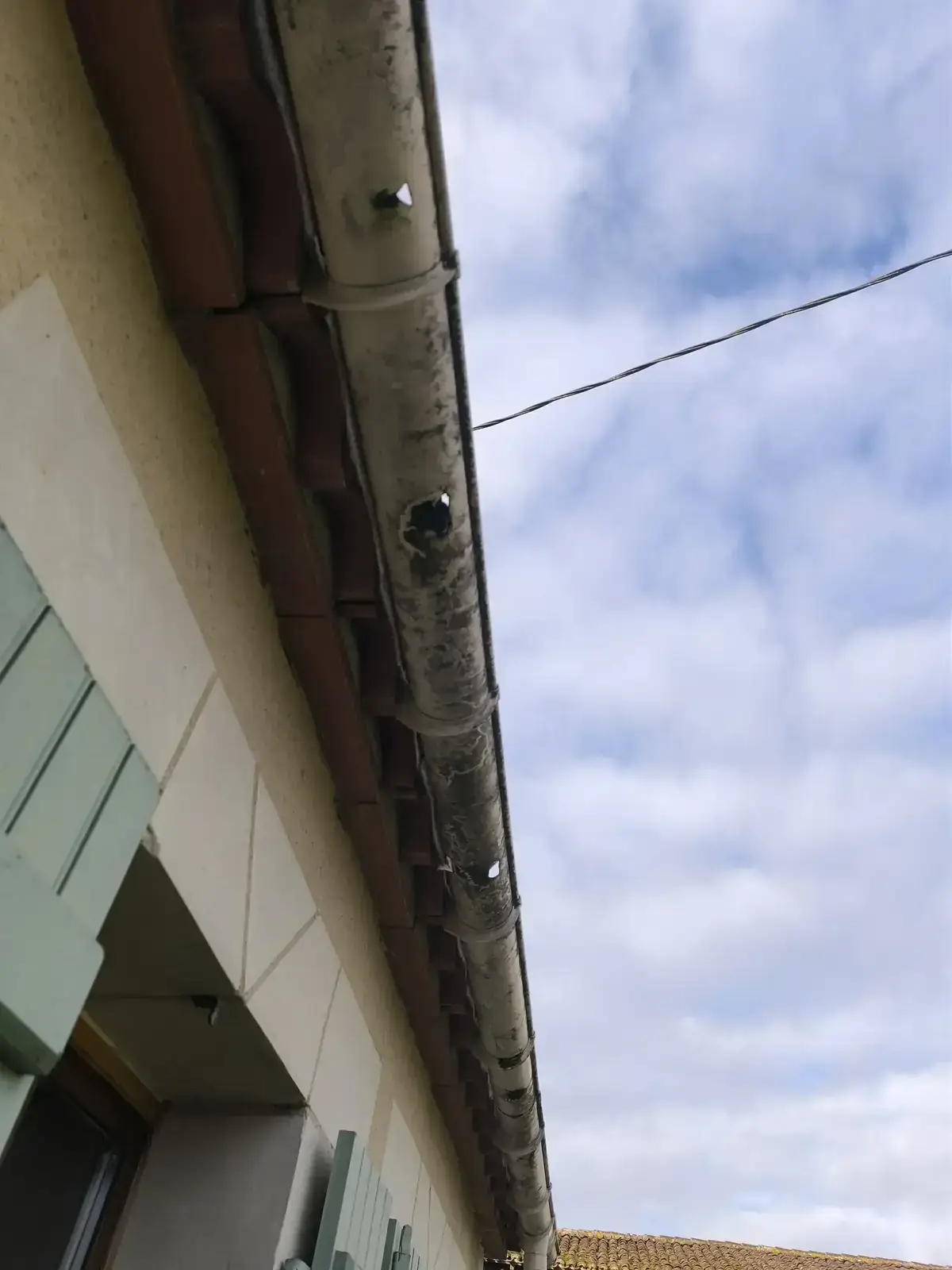 Titre du chantier 2 – Entretien toiture à Doué-en-Anjou (avant)